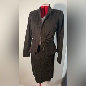 Skirt and Jacket Set with Zip Closure and Damask Pattern - Never Worn
